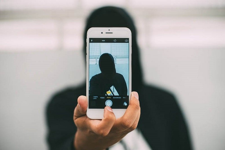 Jinsi ya Kuimarisha Ulinzi wa Kamera na Mic ya Simu (Android)